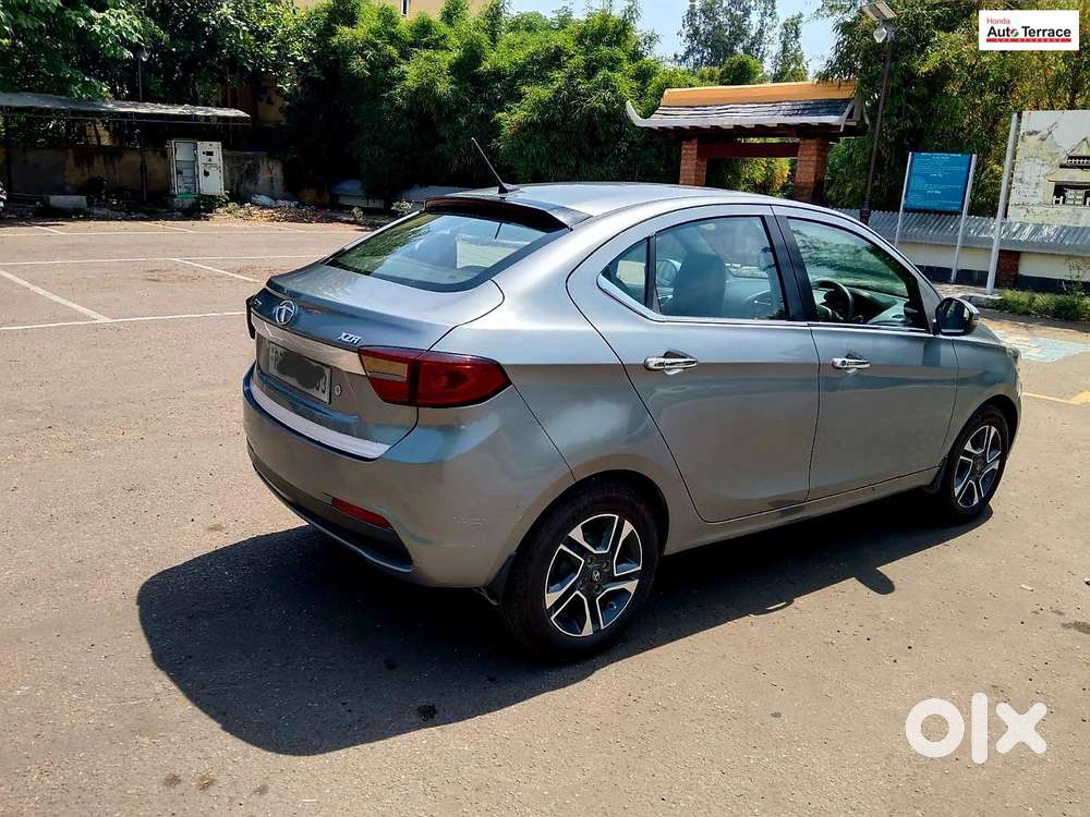 Tata Tigor Xza, 2018, Petrol