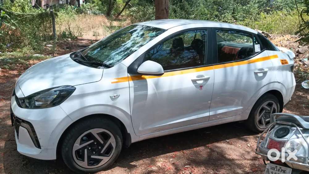 Hundai Aura Car