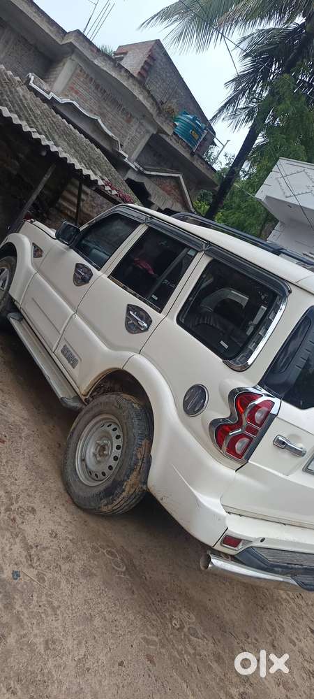 Mahindra Scorpio S5 2021