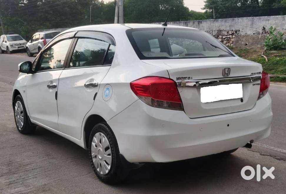 Honda Amaze S At I-vtech, 2014, Petrol