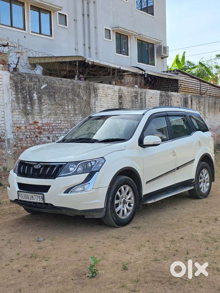 Mahindra Xuv500 2.2 W10, 2015, Diesel
