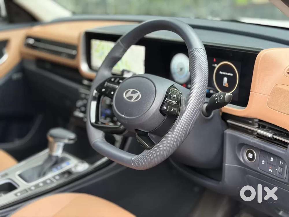 Hyundai Alcazar, 2025, Petrol