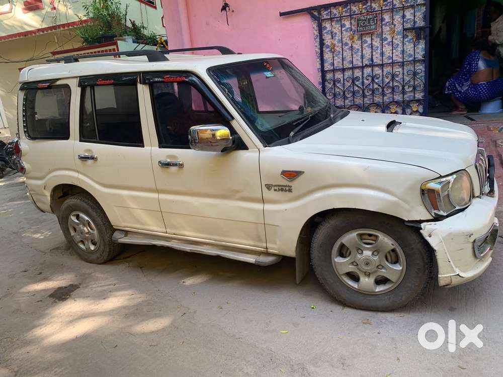 Mahindra Scorpio 2013 Diesel Well Maintained