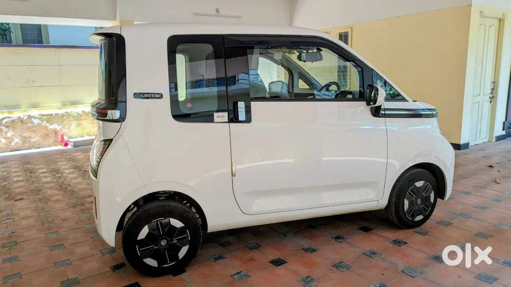 Almost New! Mg Comet Ev Executive (sep 2025)  Only 5,980 Km Driven