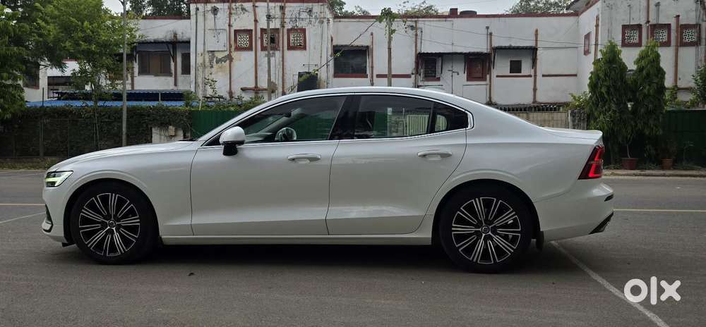 Volvo S60 T4 Inscription, 2021, Petrol