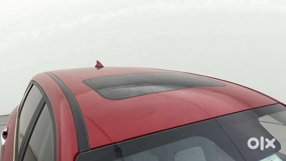 Hyundai New I20 1.2 Asta (o) Ivt, 2023, Petrol