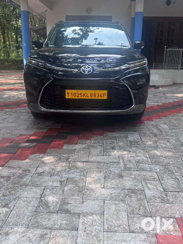 Toyota Urban Cruiser Hyryder 2025 Petrol 7500 Km Driven