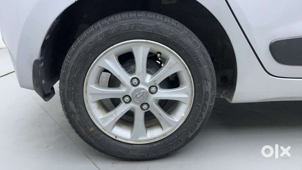 Hyundai Grand I10 1.2 Kappa Asta At Vtvt, 2015, Petrol