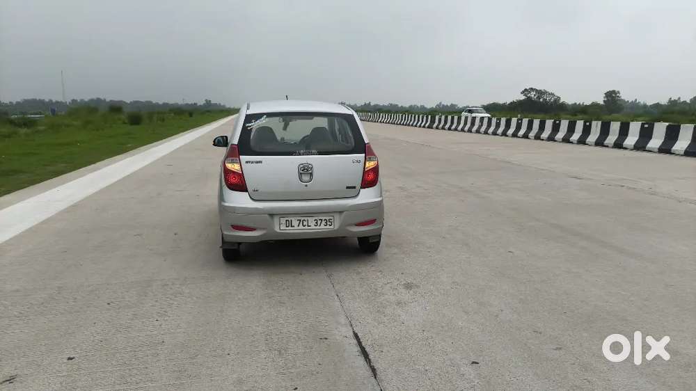 Hyundai I10 Sportz 2011