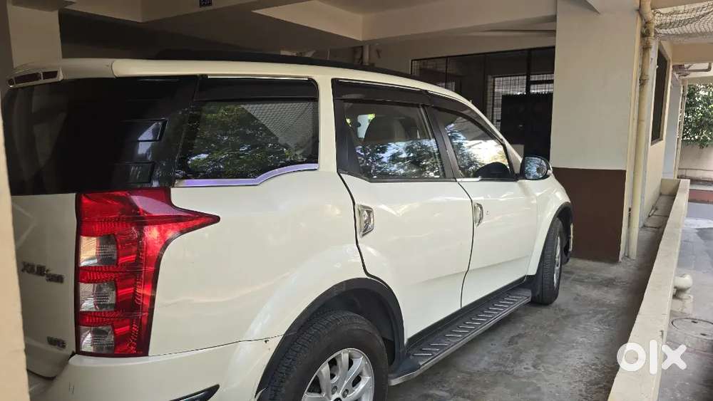 Mahindra Xuv500 2017 Diesel Well Maintained Car