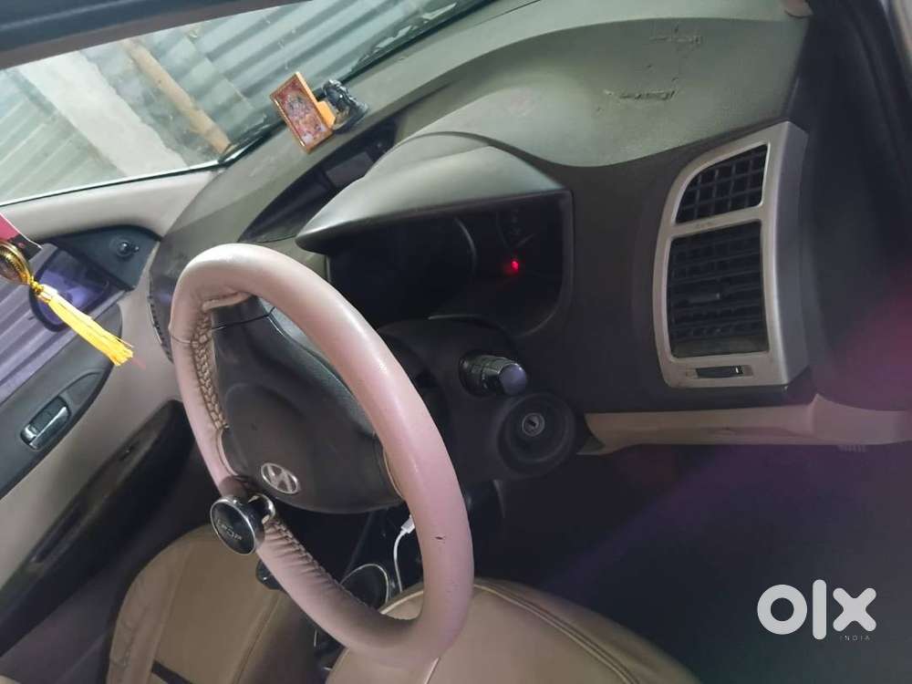 Hyundai I20 Magna O 2010 Year Car