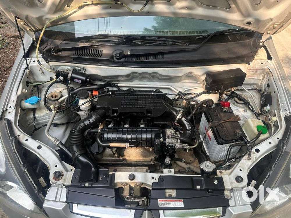 Maruti Suzuki Swift Lxi Optional-o, 2016, Petrol