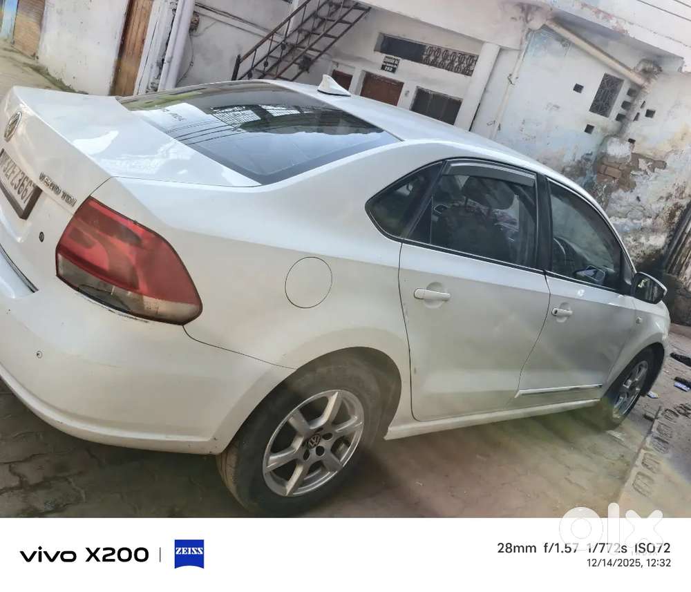 Volkswagen Vento 2015 Diesel 105000 Km Driven