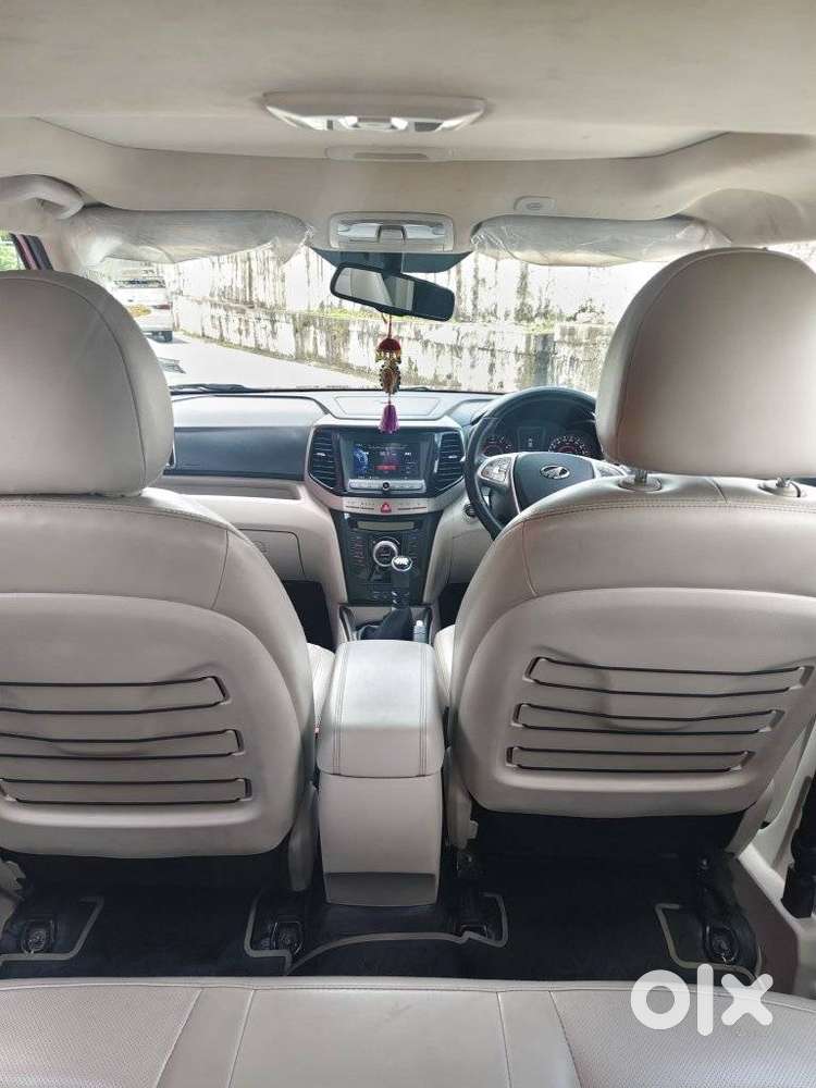 Mahindra Xuv300 W8, 2019, Petrol