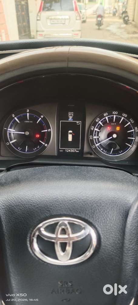 Toyota Innova Crysta 2.8 Zx At 7 Seater, 2018, Diesel