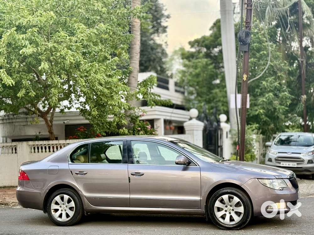 Skoda Superb 2013-2015 Elegance 1.8 Tsi Mt, 2013, Petrol