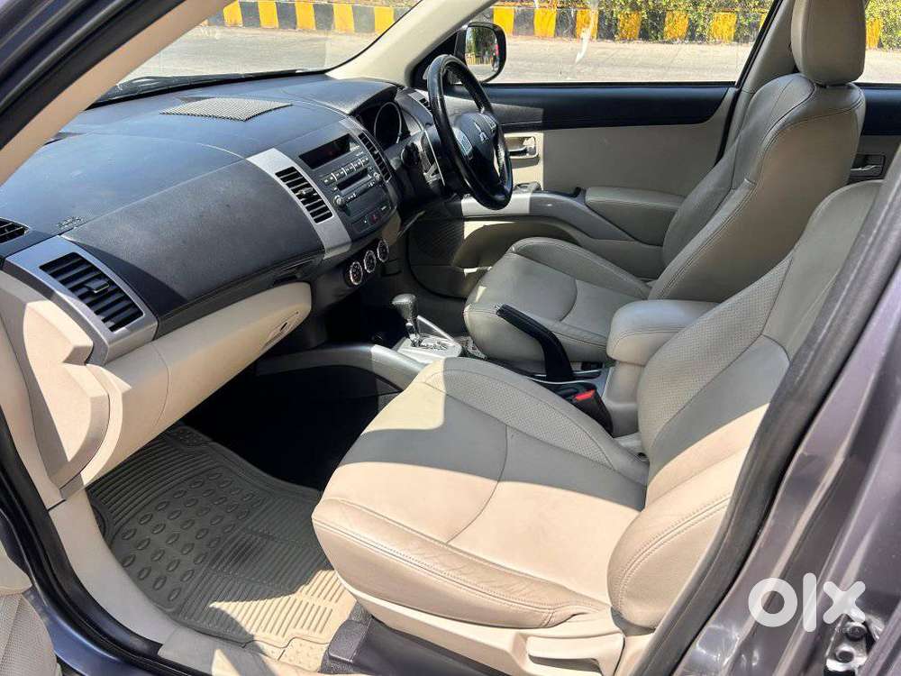 Mitsubishi Outlander 2.4 Mivec, 2010, Petrol