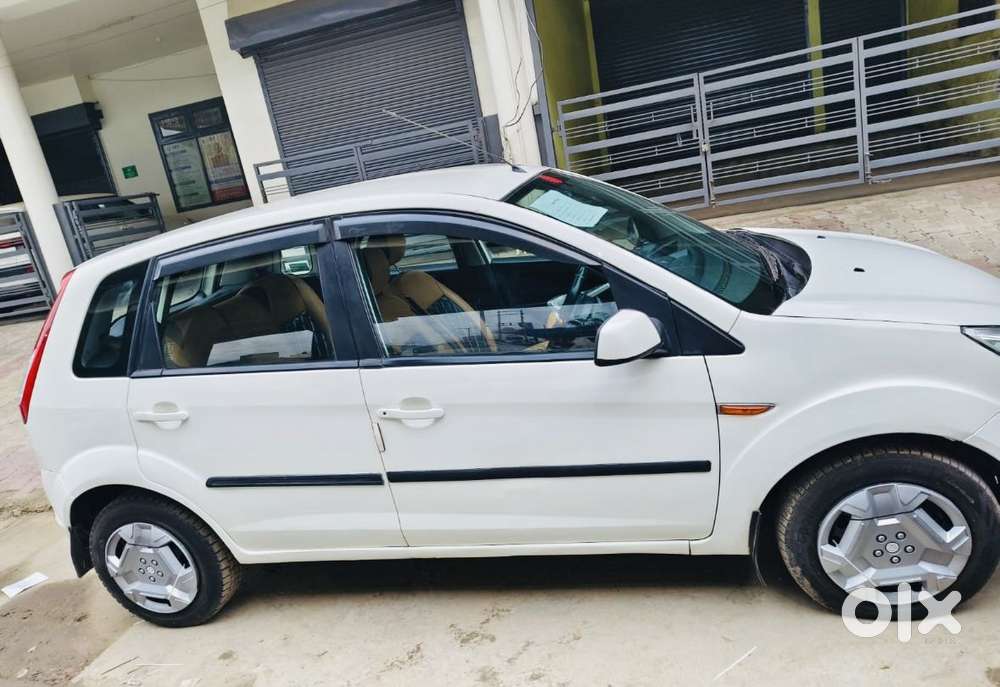 Ford Figo 2012-2015 Petrol Exi, 2013, Petrol