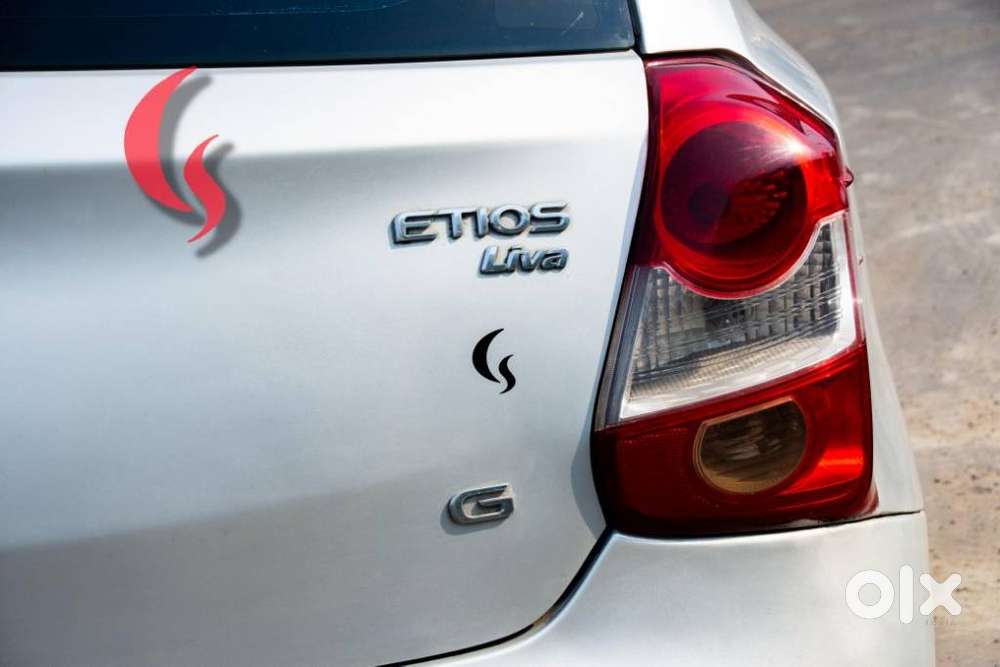 Toyota Etios Liva 2011-2012 G, 2011, Petrol