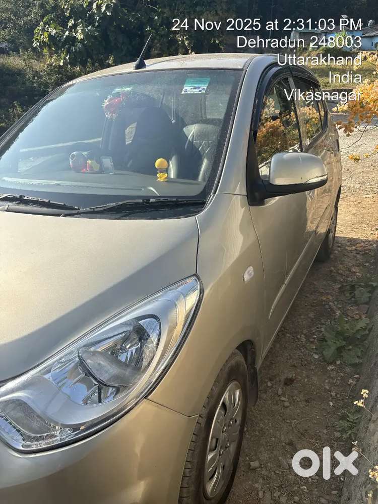 Hyundai I10 2012 Petrol 70000 Km Driven
