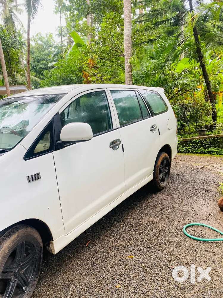 Toyota Innova