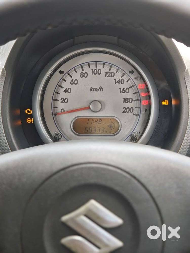 Maruti Suzuki Ritz Vxi Abs, 2013, Petrol