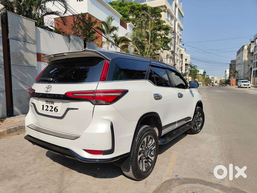 Toyota Fortuner Legender 4x2 At 2.8, 2022, Diesel