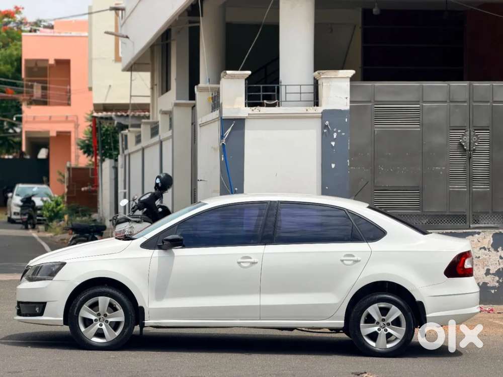 Skoda Rapid 1.6 Mpi Ambition, 2019, Petrol