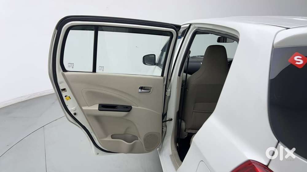 Maruti Suzuki Celerio Zxi Optional Amt, 2017, Petrol