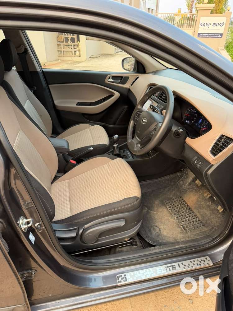 Hyundai I20 Petrol Asta Option, 2020, Petrol