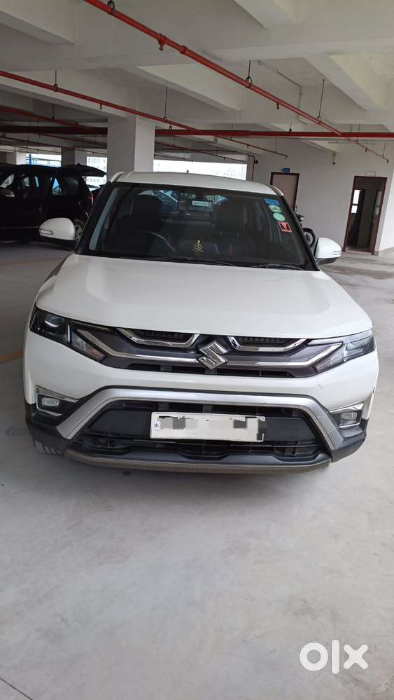 Maruti Suzuki Brezza 1.5 Vxi At Smart Hybrid, 2022, Petrol