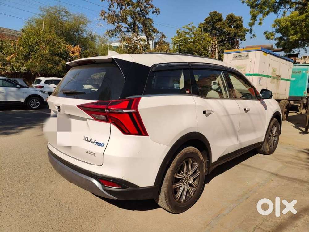 Mahindra Xuv700 2.2 Ax 7 Diesel Mt Luxury Pack Str, 2022, Diesel