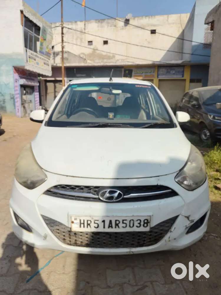 Hyundai I10 2012 Model With Cng Fitted  On Rc Paper