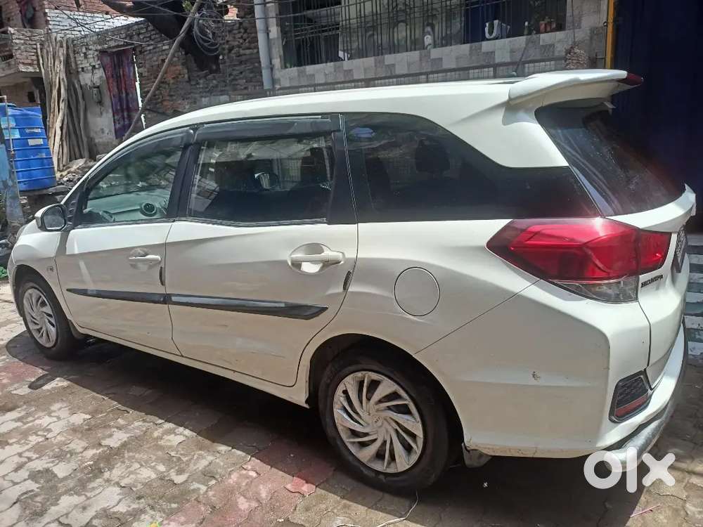 Honda Mobilio 2015 Diesel Well Maintained