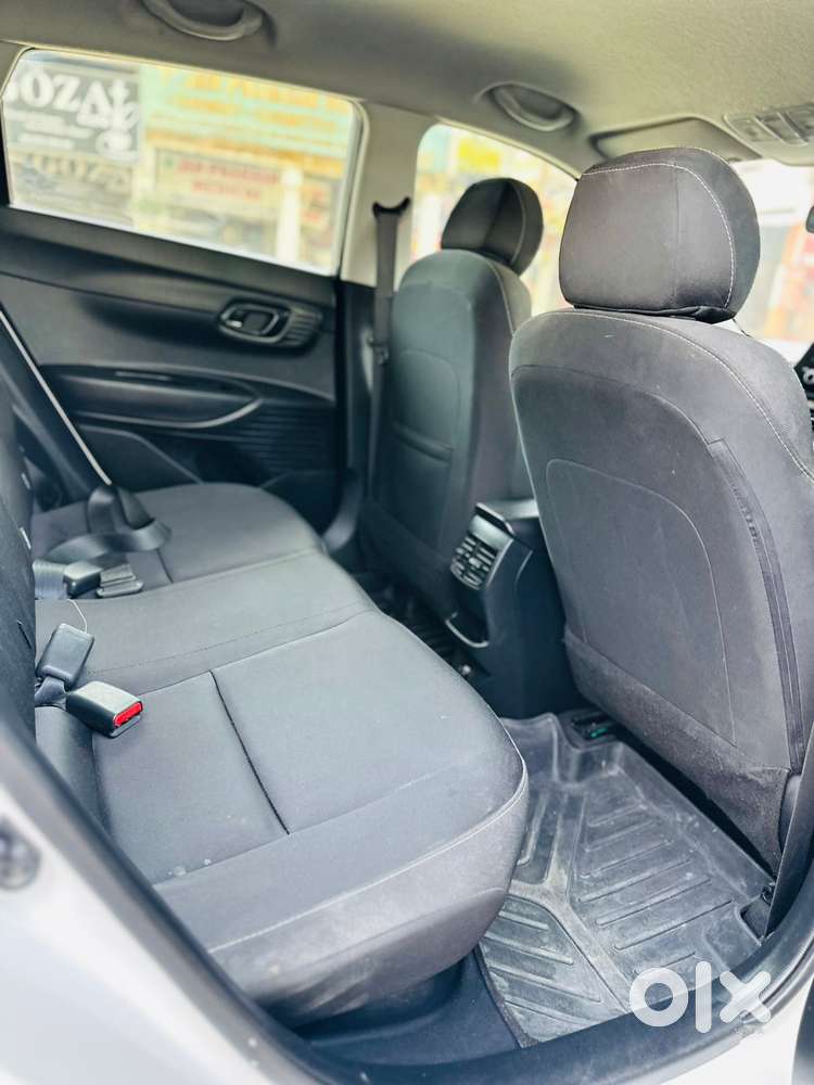 Hyundai New I20 1.2 Sportz Ivt, 2022, Petrol