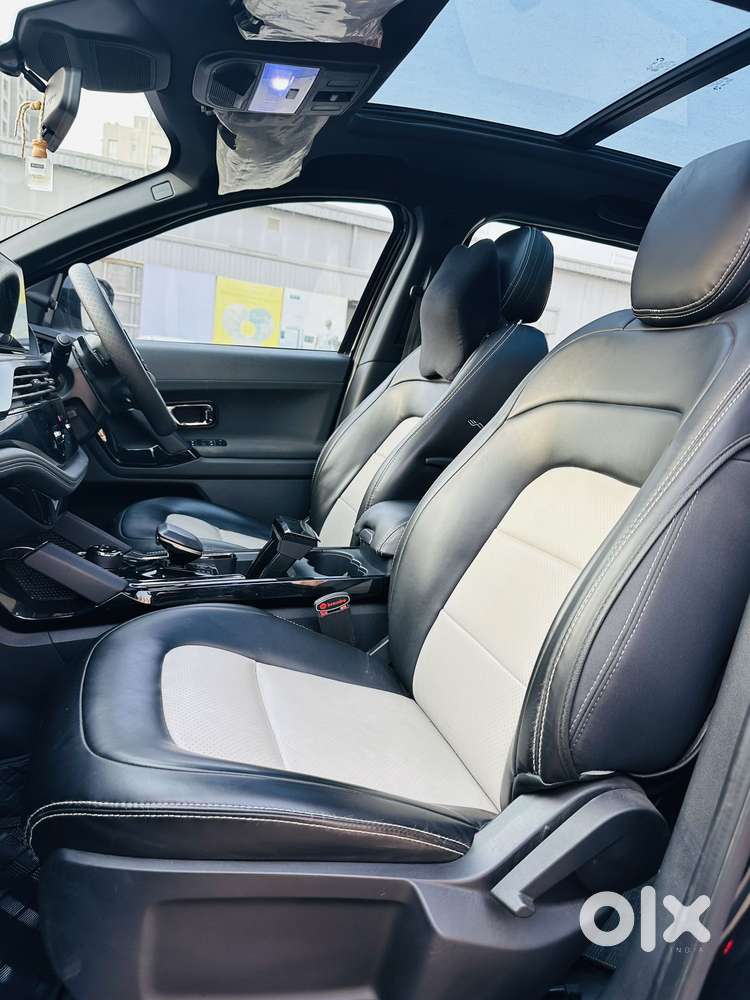 Tata Harrier Xza Dark Edition, 2025, Diesel