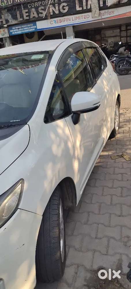 Honda Jazz 2016 Diesel 120000 Km Driven