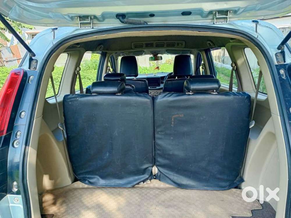 Maruti Suzuki Ertiga 1.5 Vxi, 2024, Petrol