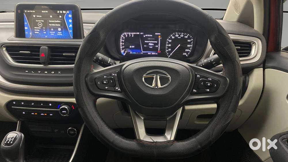 Tata Altroz Xz Plus (s), 2023, Petrol