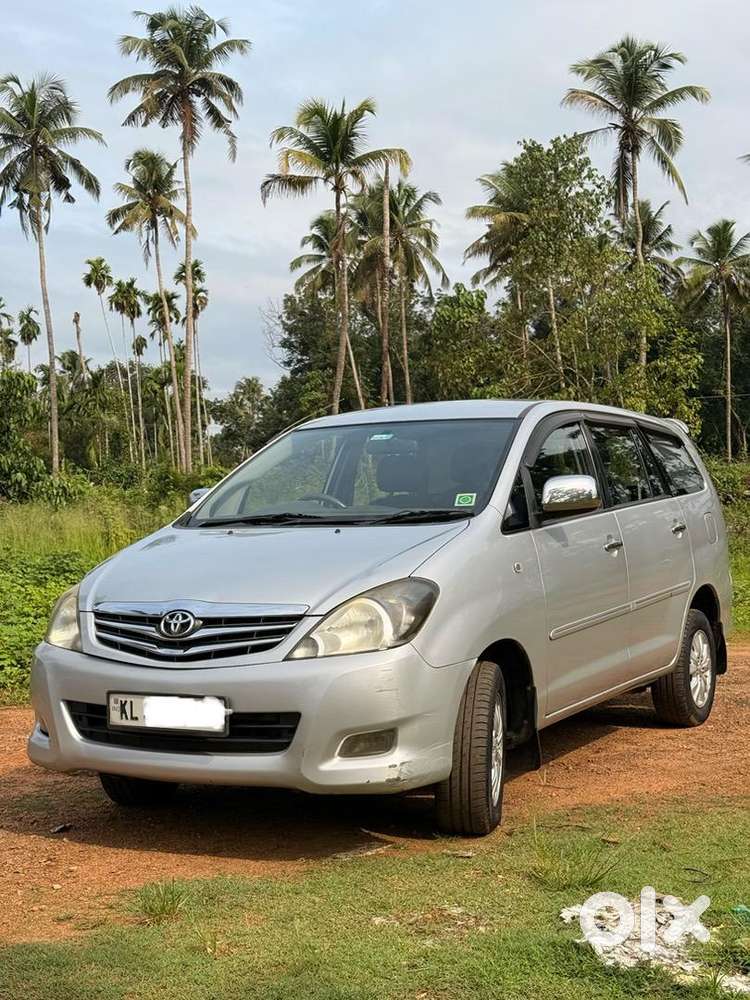 Toyota Innova Vx