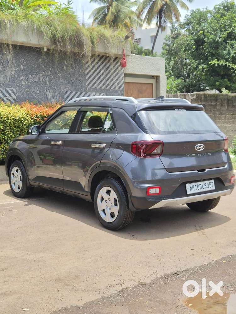 Hyundai Venue 1.2 S Plus, 2021, Petrol
