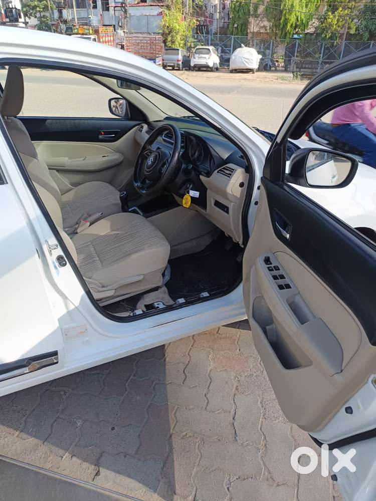 Maruti Suzuki Dzire 1.2 Vxi, 2024, Petrol