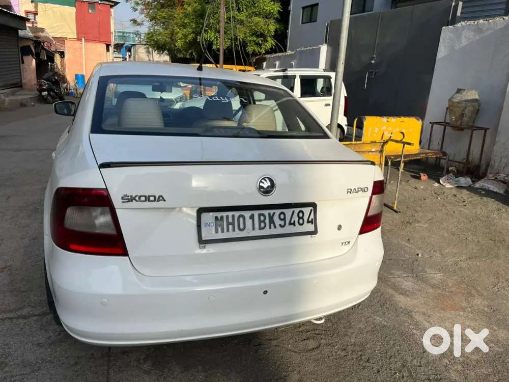Skoda Rapid Ambition 2014
