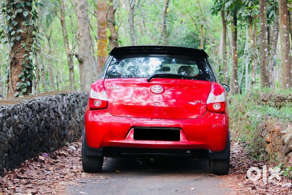 Toyota Etios Liva 2016 Diesel Well Maintained