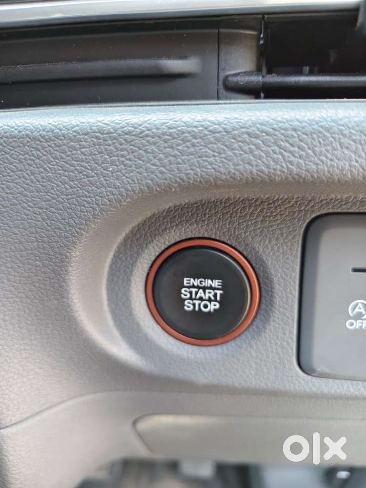 Hyundai Creta 1.4 Sx (o) Turbo Petrol Dct, 2024, Petrol