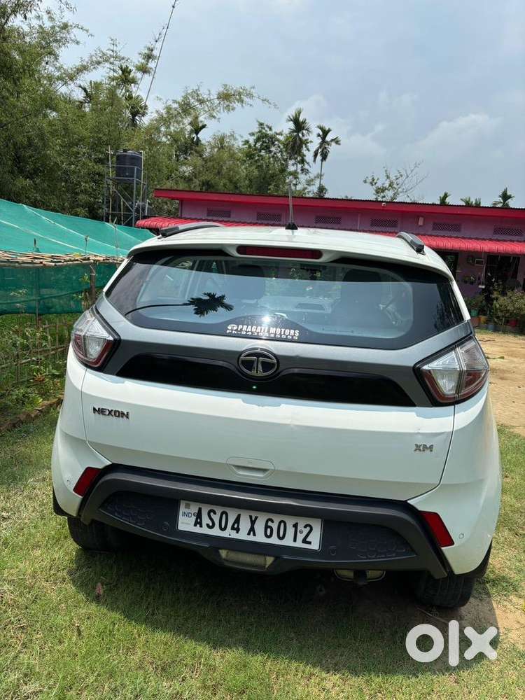 Tata Nexon Xm Petrol 2019