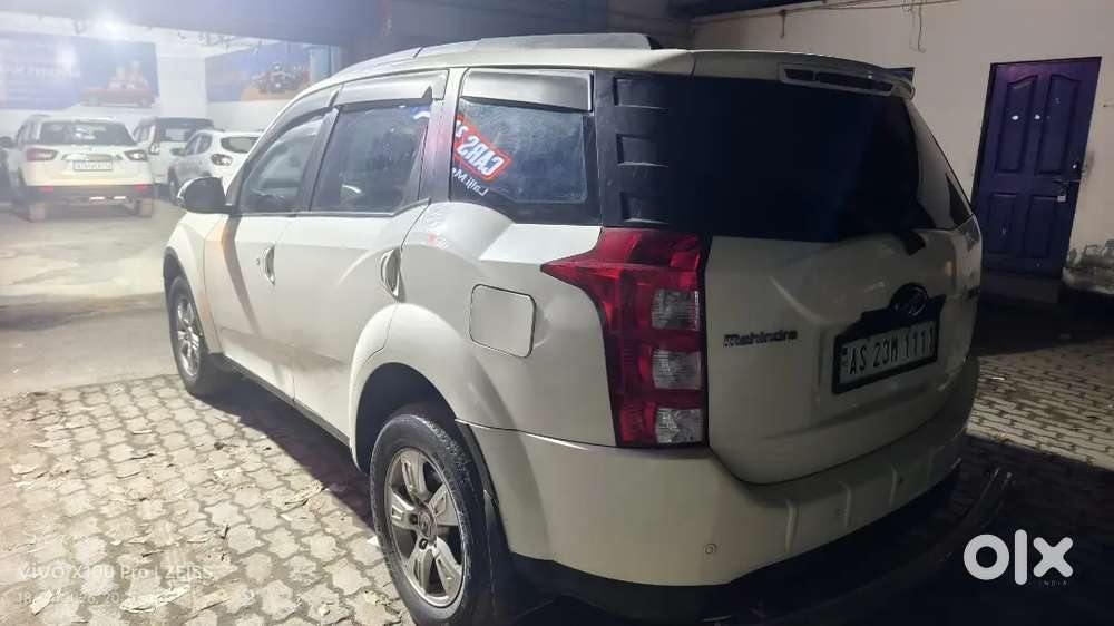 Mahindra Xuv500 2015