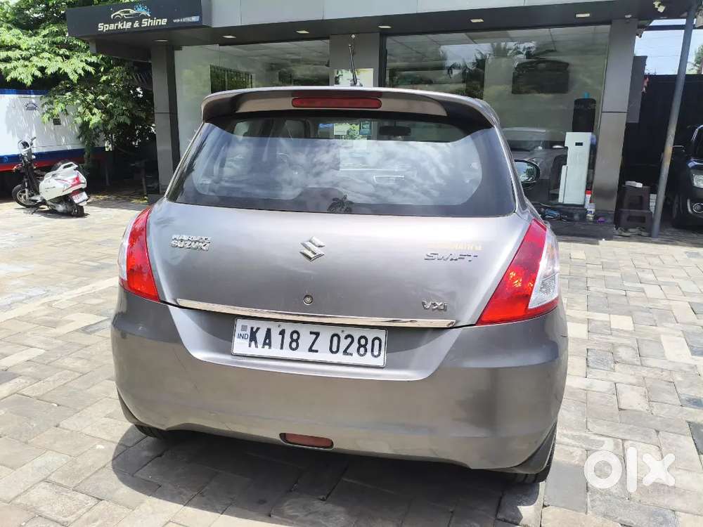 Maruti Suzuki Swift 2016 Petrol 79000 Km Driven New 4 Tyers
