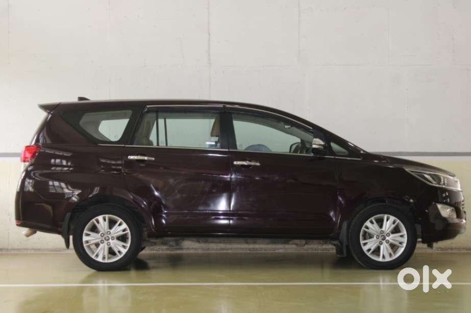 Toyota Innova Crysta 2.8 Z, 2016, Diesel