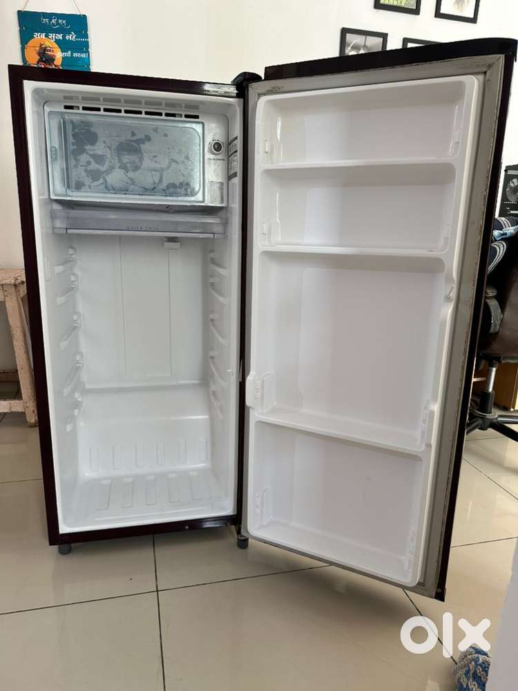 Whirlpool 180L Refrigerator – Excellent Condition, Fully Working